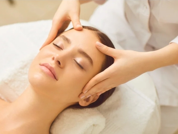 Slow, calming scalp and head massage for tension release